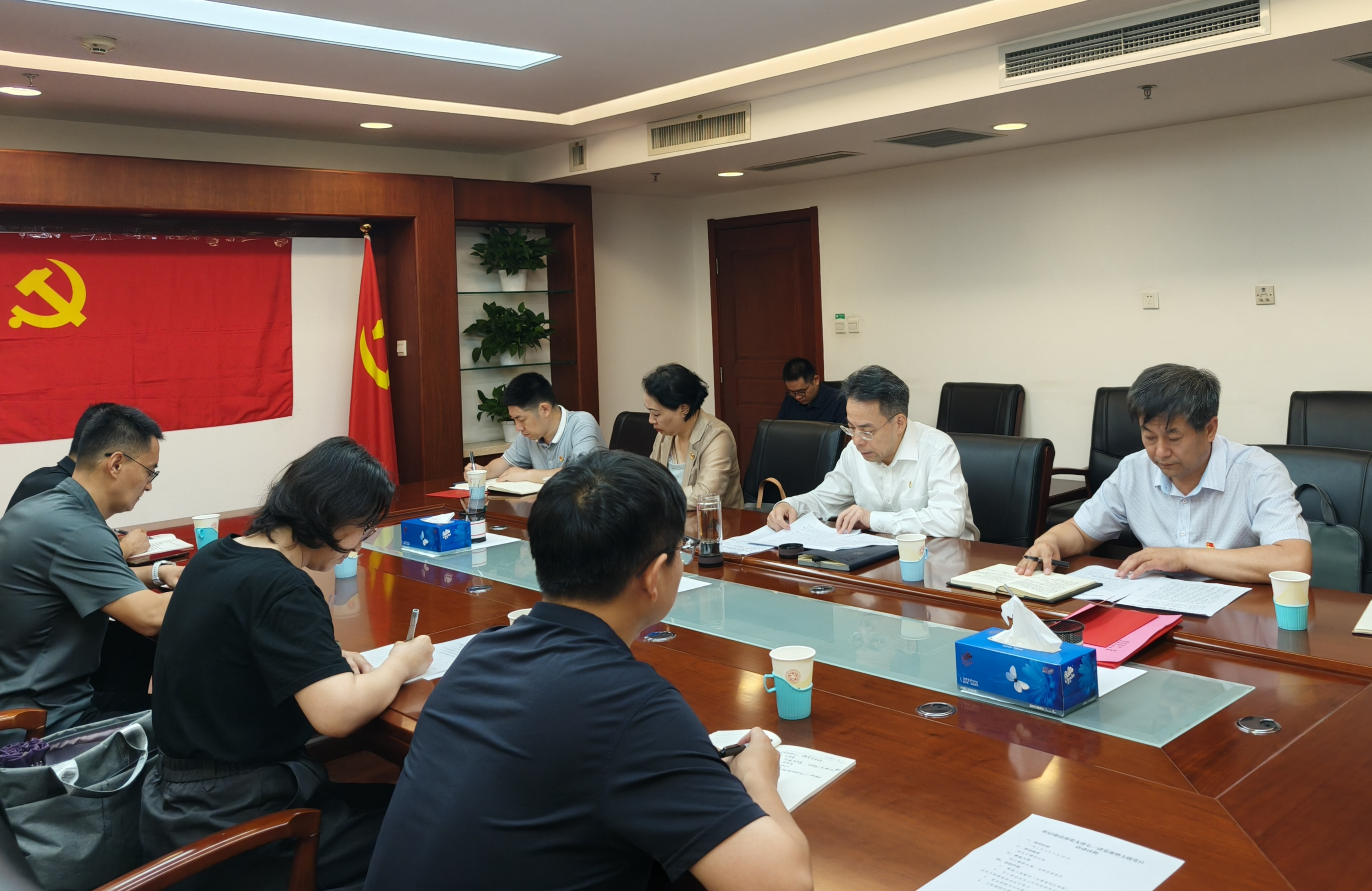 連小敏參加所在黨支部“七一”主題黨日活動(dòng)